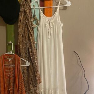 Cream maxi sundress with gold thread, excellent condition